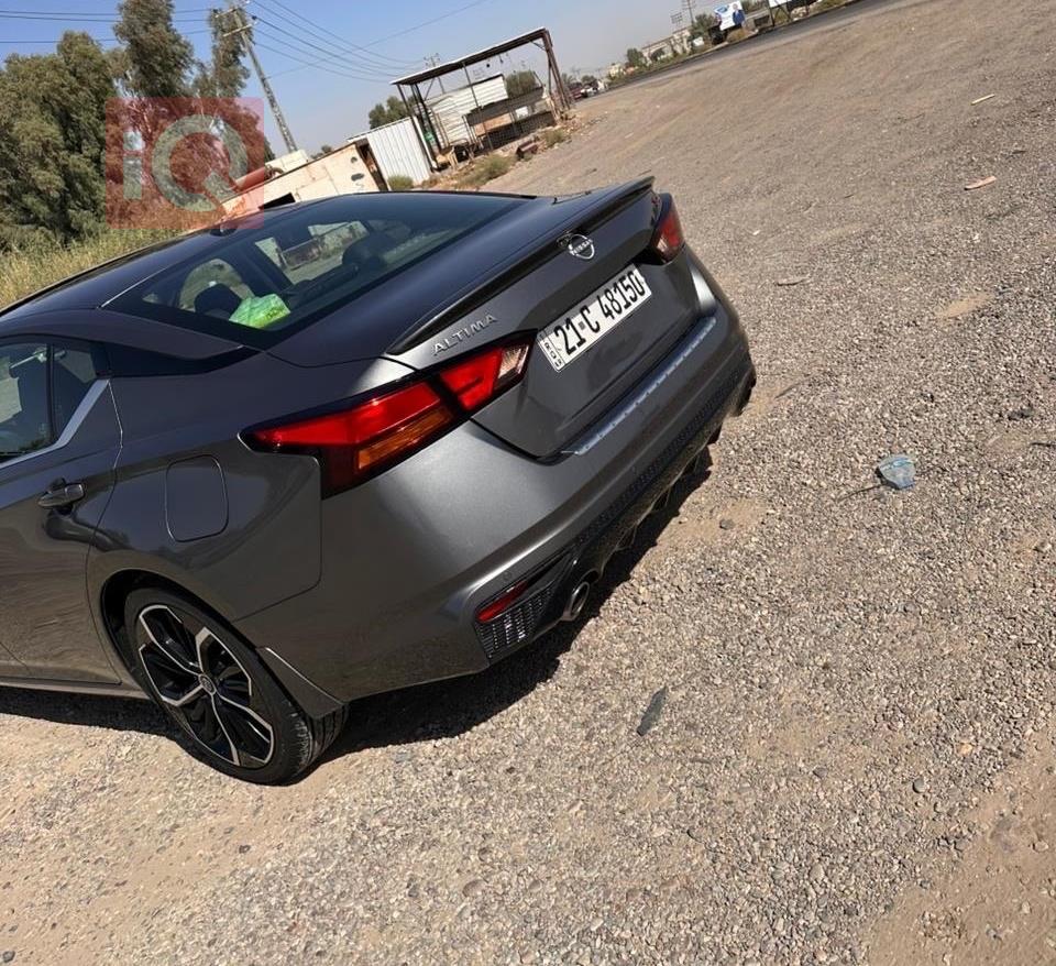 نيسان ألتيما